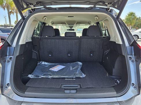 New 2026 Nissan Rogue SV image 6