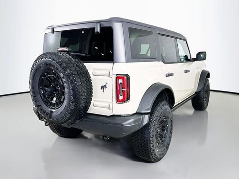 New 2026 Ford Bronco Badlands image 7