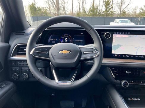 New 2026 Chevrolet Tahoe High Country AWD/4WD image 13