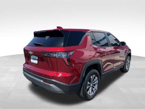 Used 2025 Chevrolet Equinox LT FWD image 12