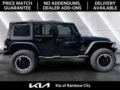 Used 2012 Jeep Wrangler Unlimited Sport image 2