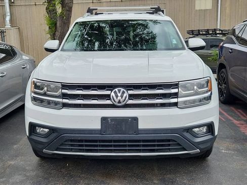 Used 2018 Volkswagen Atlas SE AWD/4WD image 2