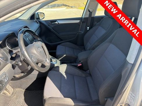 Used 2013 Volkswagen Golf TDI image 9