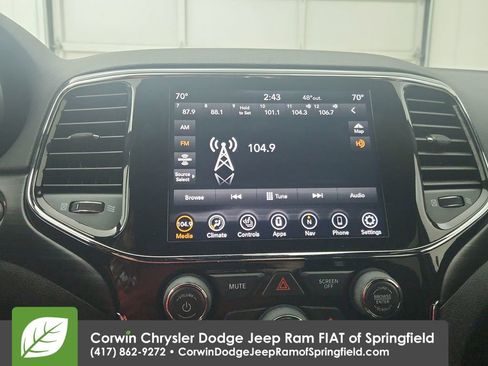 Used 2021 Jeep Grand Cherokee Laredo X image 23