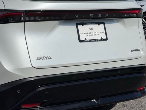 Used 2023 Nissan Ariya FWD image 9