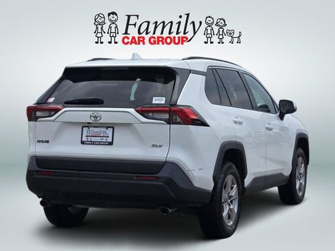 Used 2023 Toyota RAV4 XLE FWD image 4