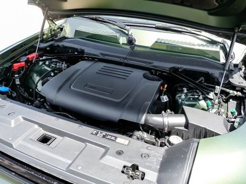 New 2026 Land Rover Defender 110 S AWD/4WD image 59