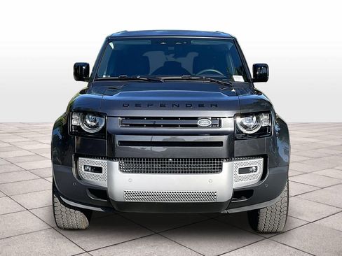 Used 2025 Land Rover Defender 110 S AWD/4WD image 3