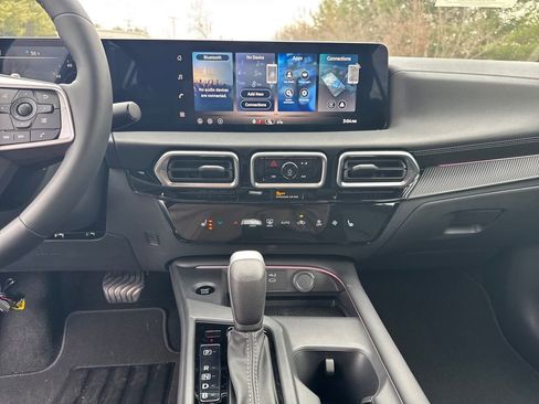 New 2026 Nissan Sentra SV w/ SV Convenience Package image 24