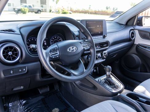 Used 2023 Hyundai Kona SEL FWD image 16