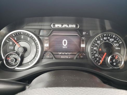 Used 2022 RAM 1500 Big Horn image 23