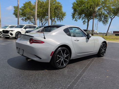 New 2026 MAZDA MX-5 Miata RF Grand Touring image 4