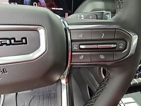 New 2026 GMC Yukon Denali w/ Sun & Power Step Package image 26