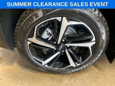 Used 2023 Chevrolet TrailBlazer RS AWD/4WD image 9