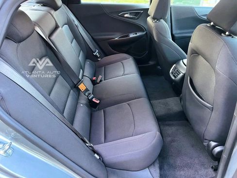 Used 2024 Chevrolet Malibu LT image 28