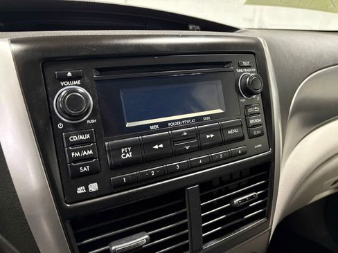 Used 2013 Subaru Forester 2.5X Premium w/ All-Weather Pkg image 29