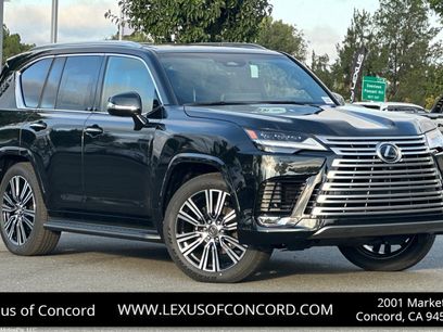 New 2025 Lexus LX 600 4WD w/ Luxury Package