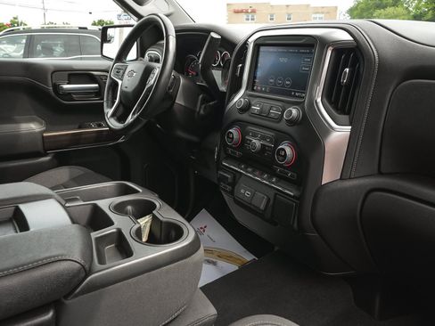 Used 2021 Chevrolet Silverado 1500 RST AWD/4WD image 35