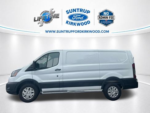 Used 2025 Ford Transit 250 Low Roof w/ Exterior Upgrade Package RWD image 2