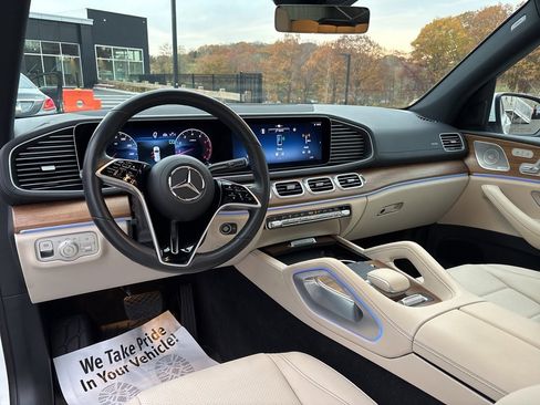 Used 2025 Mercedes-Benz GLS 450 GLS 450 image 26