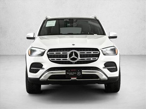 Used 2025 Mercedes-Benz GLE 350 4MATIC image 2