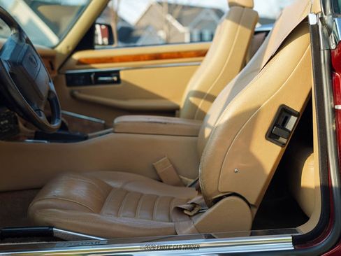 Used 1994 Jaguar XJS 4.0 Convertible image 51