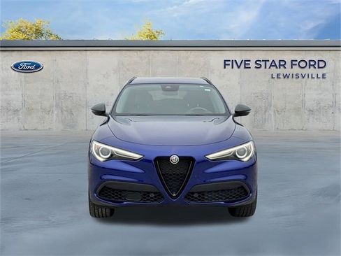 Used 2021 Alfa Romeo Stelvio Sprint w/ Nero Edizione image 8