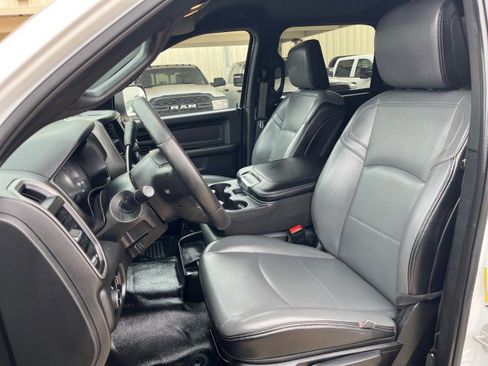 Used 2022 RAM 2500 Tradesman RWD image 24