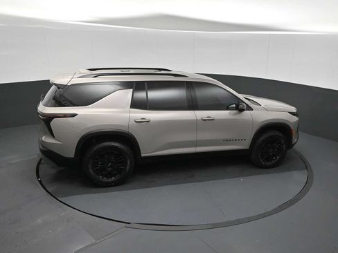 Used 2026 Chevrolet Traverse Z71 w/ Driver Confidence Package AWD/4WD image 13