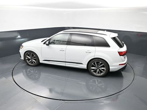Used 2023 Audi SQ7 Premium Plus AWD/4WD image 16