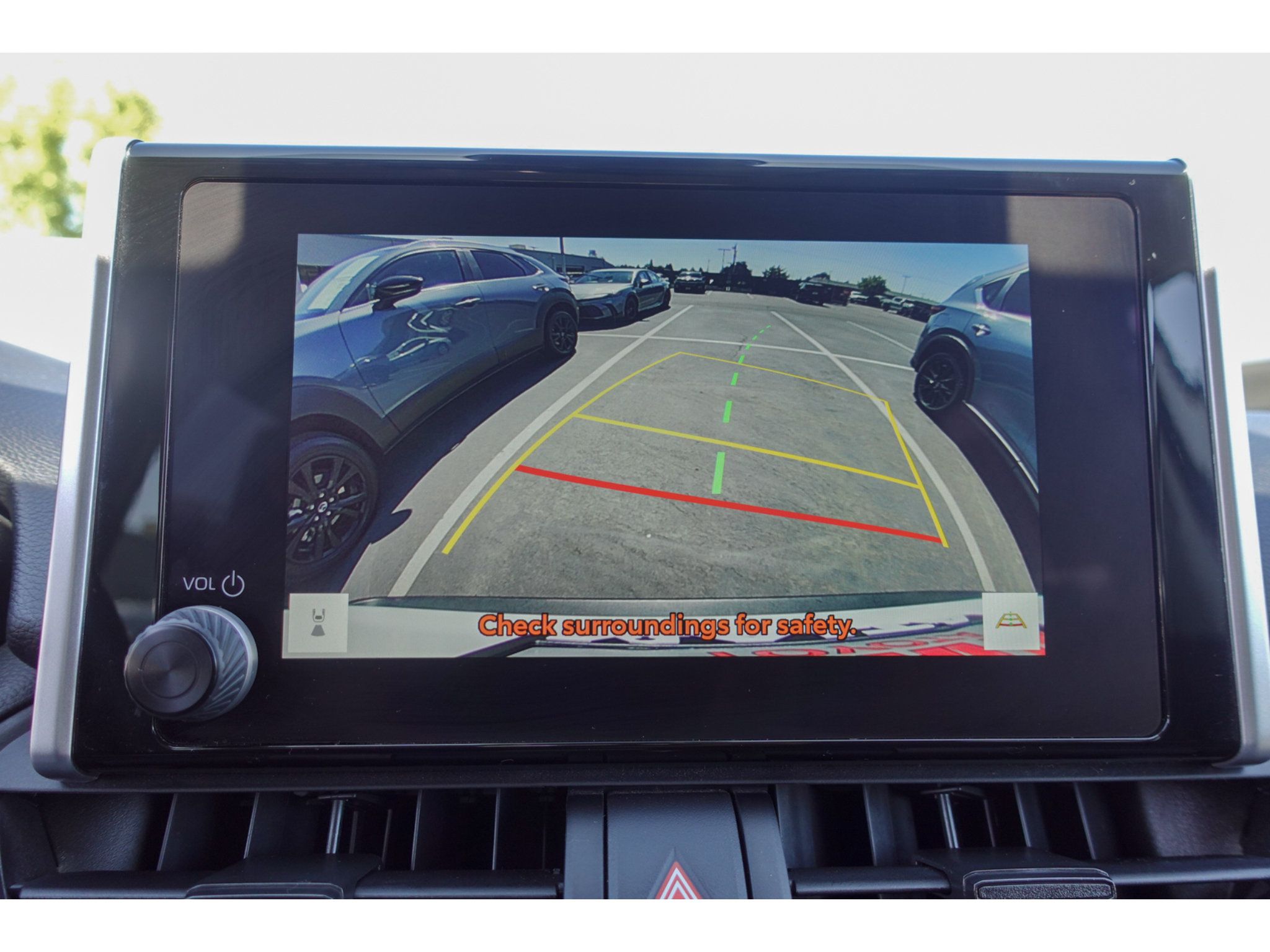 Used 2025 Toyota RAV4 XLE FWD image 19