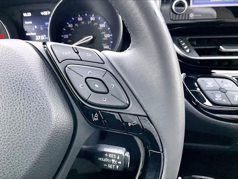 Used 2021 Toyota C-HR Nightshade image 24