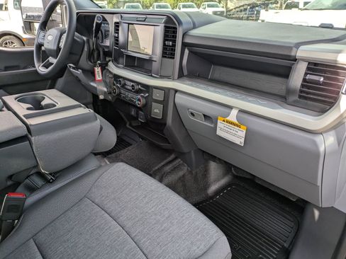 New 2026 Ford F450 XL image 17