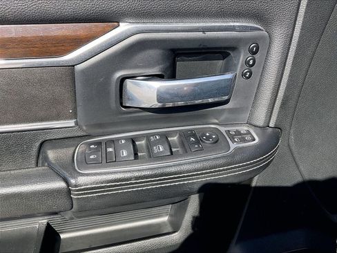 Used 2023 RAM 3500 Laramie AWD/4WD image 37