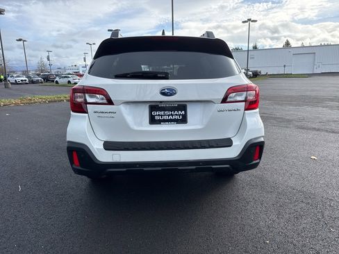 Used 2019 Subaru Outback 2.5i Limited w/ Popular Package #2 image 6