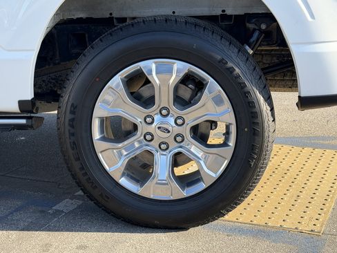 Certified 2022 Ford F150 Platinum w/ Equipment Group 701A High RWD image 10