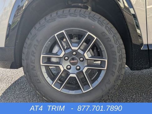 New 2026 GMC Terrain AT4 w/ Convenience Package III AWD/4WD image 13