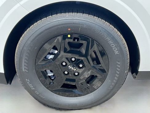 New 2026 Kia Carnival FWD image 33