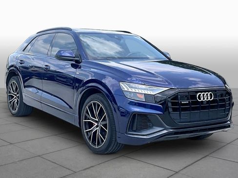 Used 2020 Audi Q8 Prestige AWD/4WD image 3