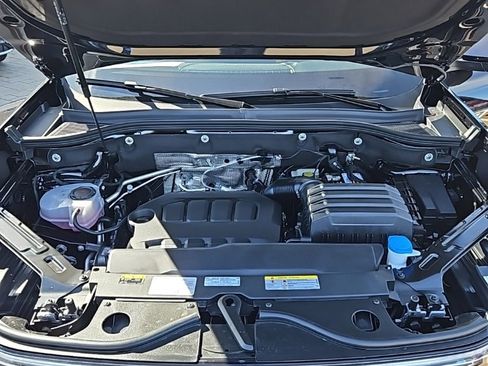 New 2026 Volkswagen Atlas Cross Sport SE image 10