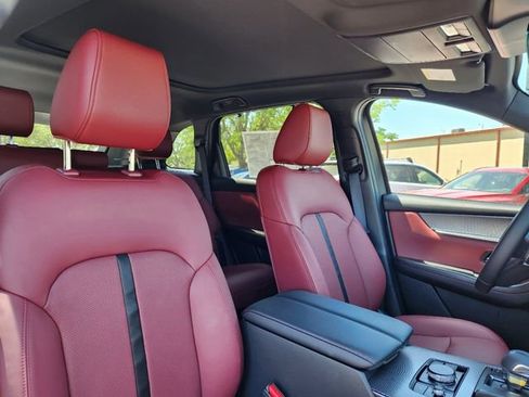 New 2025 MAZDA CX-70 Plug-In Hybrid w/ Premium Plus image 14