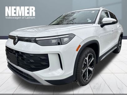 New 2026 Volkswagen Tiguan SE