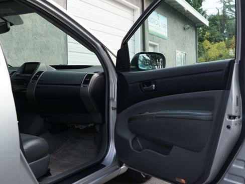 Used 2009 Toyota Prius Touring image 31