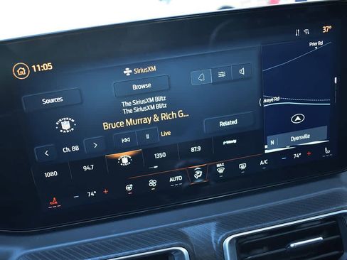 Used 2024 Ford Mustang GT Premium image 19