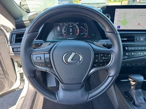 Used 2024 Lexus ES 350 w/ Technology Package FWD image 21
