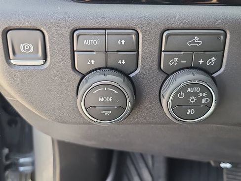 New 2026 Chevrolet Silverado 1500 LT Trail Boss AWD/4WD image 22