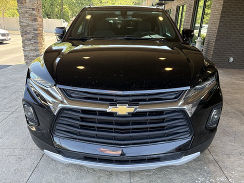 Used 2020 Chevrolet Blazer LT FWD image 3