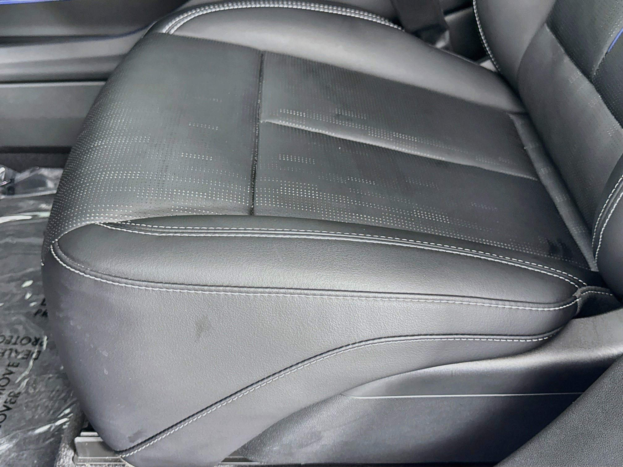 Used 2025 Cadillac Lyriq Luxury RWD image 22