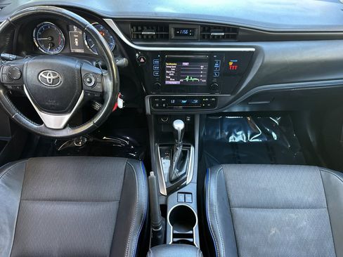 Used 2019 Toyota Corolla SE FWD image 27