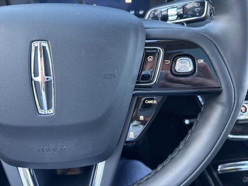 New 2026 Lincoln Corsair Reserve w/ Jet Appearance Package image 12